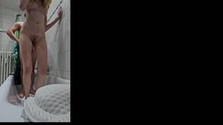Hard Bathtub Sex with Facial and Golden Shower