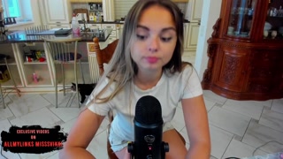 College Girl ASMR Mic Licking