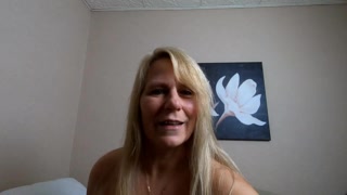 Wet Pussy Dripping Slime Close Up